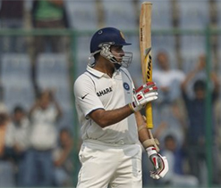 Eden Test Live: Laxman slams classy century